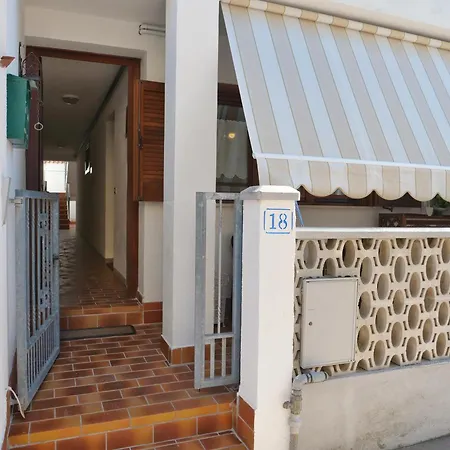 Апартаменти Casa Zuliani - Bilocale In Costa Azzurra